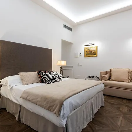 Rfc Repubblica Core לינה וארוחת בוקר 4*