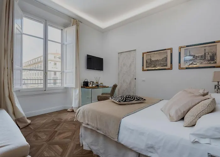 Rfc Repubblica Core Alojamento de Acomodação e Pequeno-almoço